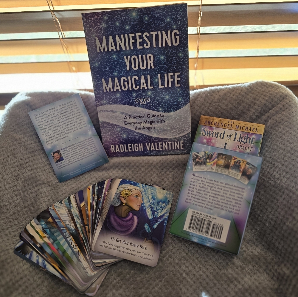 Manifesting Your Magical Life Book and Oracle Card Set By Radliegh Valentine